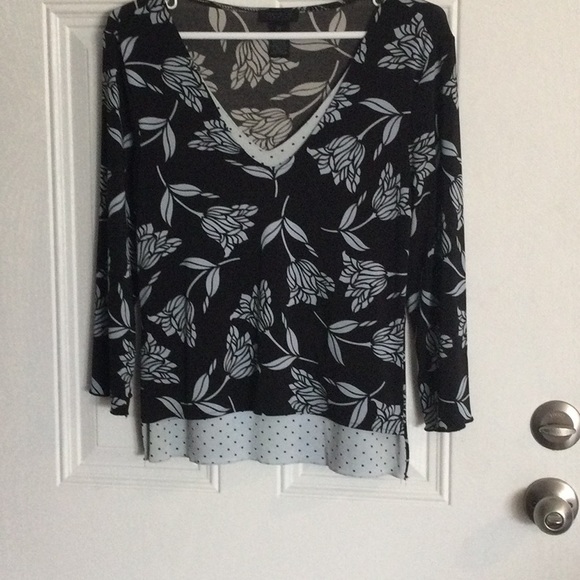 Cute Stretchy Top - Picture 4 of 4